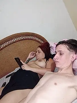 Milfvalesk online show from 03.15.25