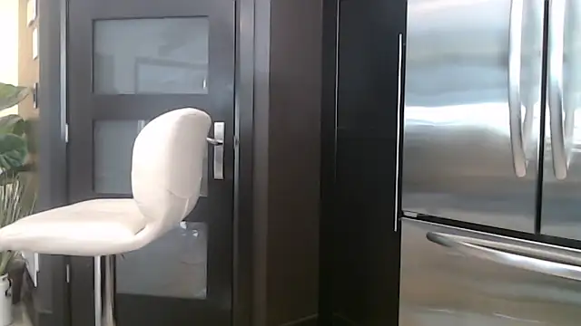 Toy-Daddy online show from 10.21.25