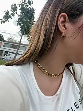 Snapshot of Melody_Ds chatting on 10.04.25 Melody Ds online show from 10.04.25