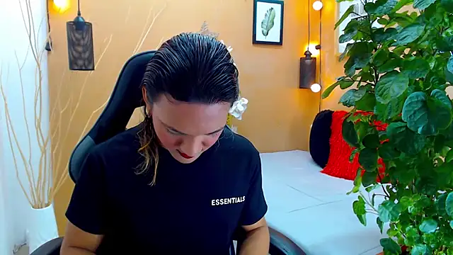 aslyhernandez 7 online show from 09.18.25