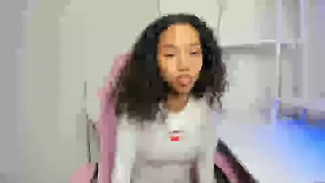 Snapshot of cedaya444 chatting on 02.27.25 cedaya444 online show from 02.27.25