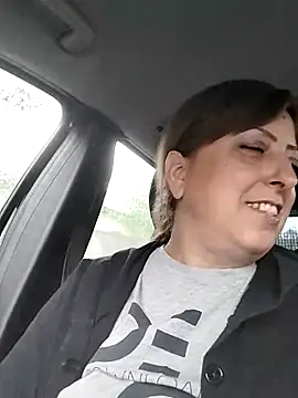 Snapshot of larylary6969 chatting on 09.17.25 larylary6969 online show from 09.17.25