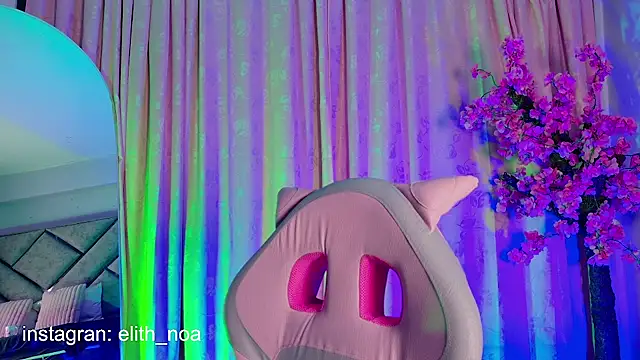 Elith noa online show from 04.14.26