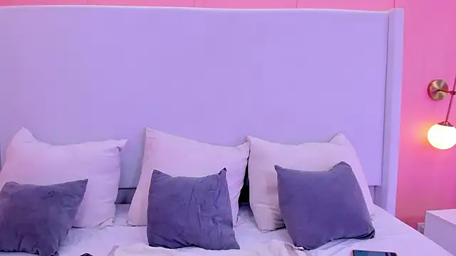 shaina vasquez online show from 11.02.25