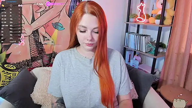 Snapshot of Kati_FoX chatting on 03.06.25 Kati FoX online show from 03.06.25