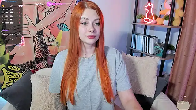 Snapshot of Kati_FoX chatting on 03.06.25 Kati FoX online show from 03.06.25