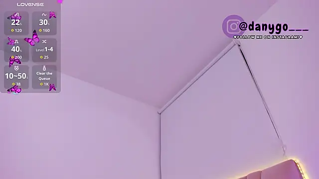 ZarianaEvanz online show from 09.13.25