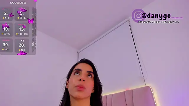 ZarianaEvanz online show from 09.30.25