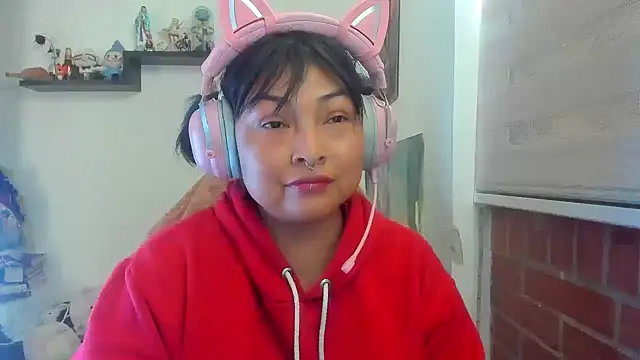 Shaddycute  online show from 04.13.26