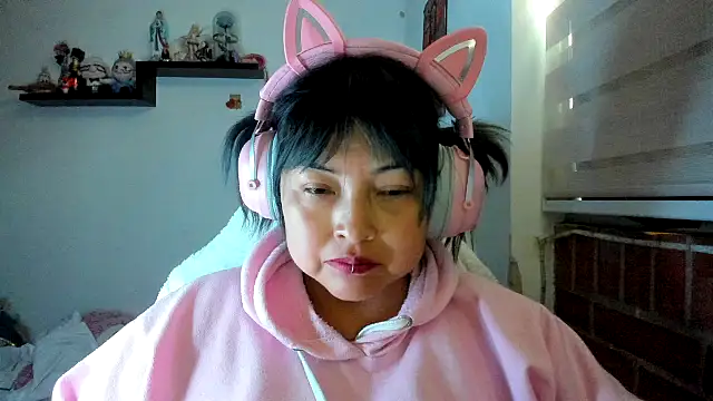 Snapshot of Shaddycute_ chatting on 05.31.26 Shaddycute online show from 05.31.26