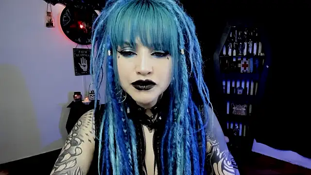 Snapshot of DimmuandDarkness chatting on 01.14.26 DimmuandDarkness online show from 01.14.26