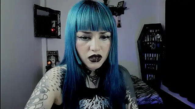 Snapshot of DimmuandDarkness chatting on 02.20.26 DimmuandDarkness online show from 02.20.26