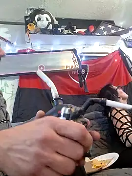 gettinit2wice online show from 04.14.26