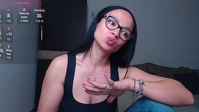 Snapshot of BabySerene chatting on 06.07.26 BabySerene online show from 06.07.26