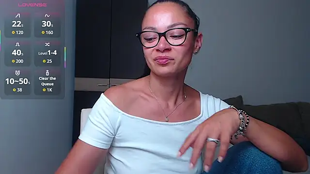 Snapshot of BabySerene chatting on 07.17.26 BabySerene online show from 07.17.26