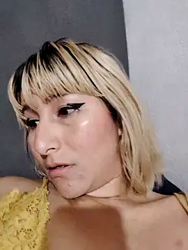 Snapshot of florecita9 chatting on 02.25.25 florecita9 online show from 02.25.25
