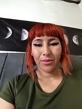 Snapshot of florecita9 chatting on 10.16.25 florecita9 online show from 10.16.25