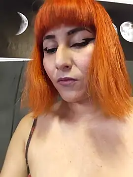 florecita9 online show from 10.24.25