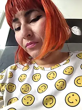 florecita9 online show from 10.28.25