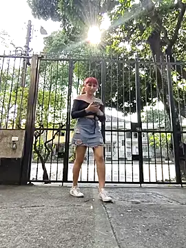 florecita9 online show from 12.13.25