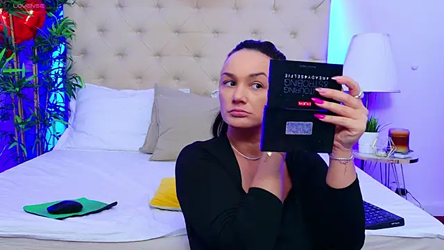 DaliyaArabian online show from 03.21.25