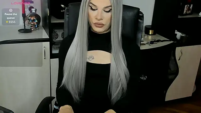 EvelynLexy online show from 05.18.26