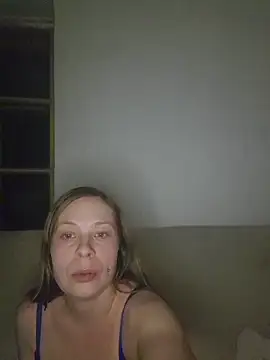 katiestevens online show from 12.22.25