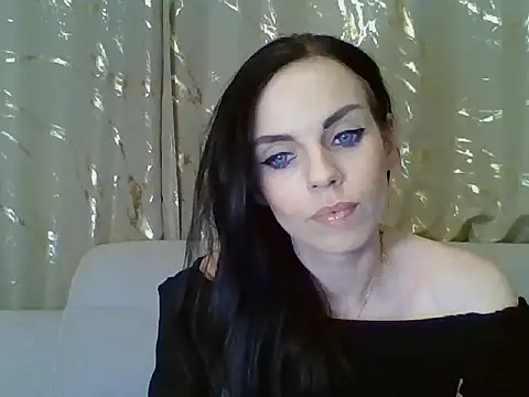 Snapshot of CassieSensual chatting on 02.11.26 CassieSensual online show from 02.11.26