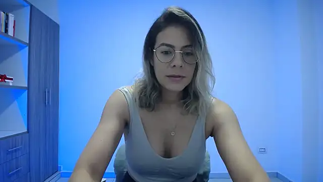 candydowson1 online show from 03.10.26