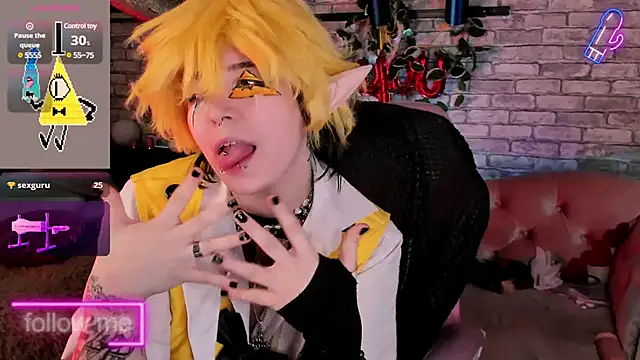 Snapshot of Alex_Howell chatting on 02.12.25 Alex Howell online show from 02.12.25