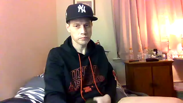 kollzCloudzz online show from 04.23.26
