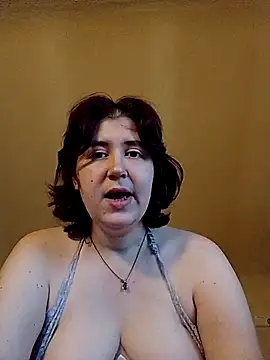 SexyLucie2024 online show from 10.08.25