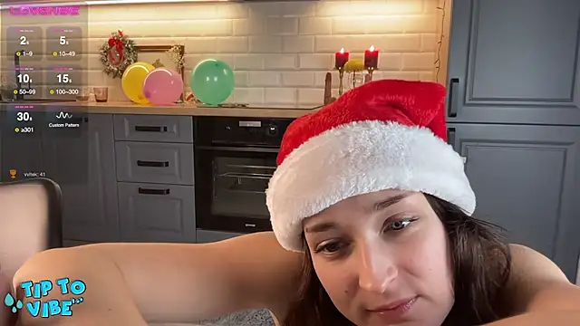 Snapshot of Pavlyna chatting on 12.18.24 Pavlyna online show from 12.18.24