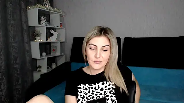 Amelia Harper online show from 01.13.25