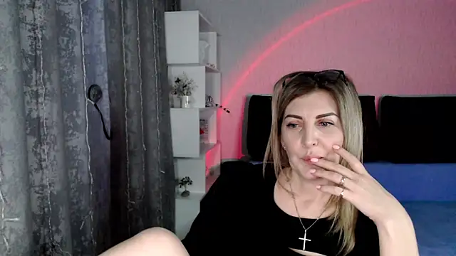 Amelia Harper online show from 03.09.25