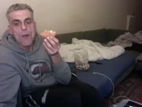 skossa777 online show from 03.18.25