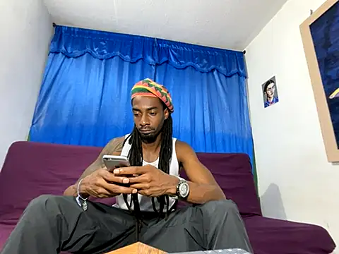 Snapshot of Malkon_Big chatting on 09.09.25 Malkon Big online show from 09.09.25