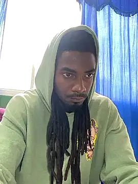 Snapshot of Malkon_Big chatting on 10.07.25 Malkon Big online show from 10.07.25