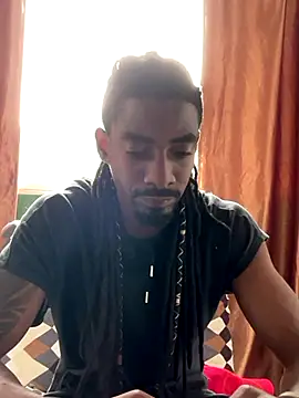 Snapshot of Malkon_Big chatting on 10.17.25 Malkon Big online show from 10.17.25