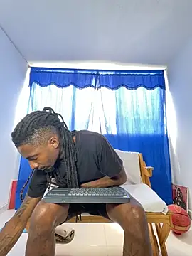 Snapshot of Malkon_Big chatting on 10.30.25 Malkon Big online show from 10.30.25