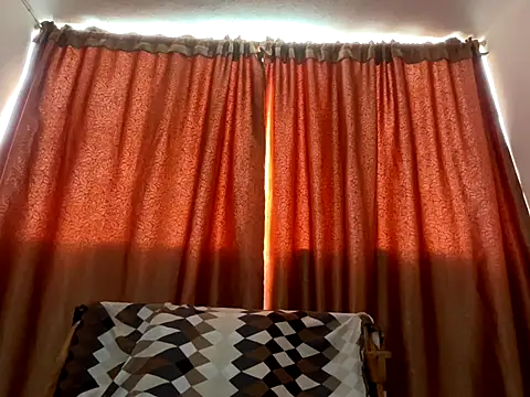 Snapshot of Malkon_Big chatting on 11.29.25 Malkon Big online show from 11.29.25