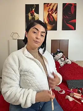karenlennox1 online show from 05.30.26