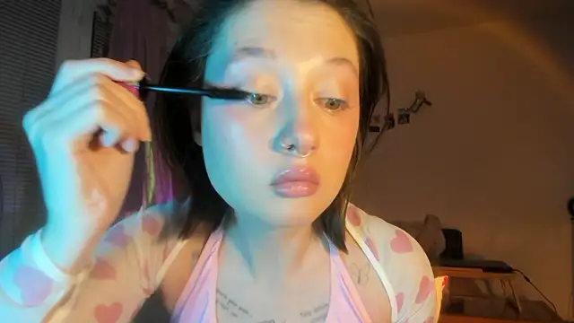 Snapshot of Jenny_darling_love chatting on 02.21.26 Jenny darling love online show from 02.21.26