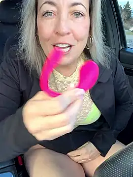 Cherry-red-xo online show from 01.09.26