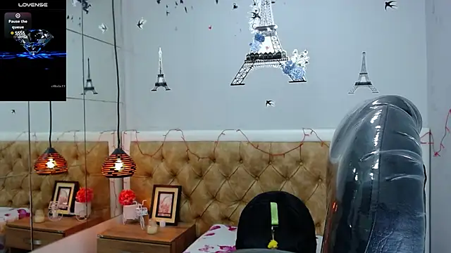 SkinnyBoy  online show from 02.24.25