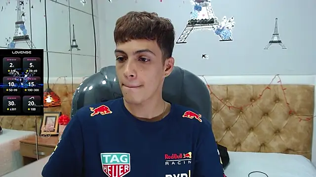 SkinnyBoy  online show from 03.15.25