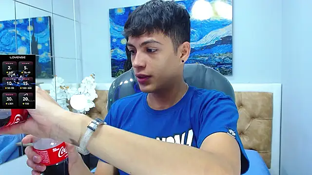 SkinnyBoy  online show from 09.15.25