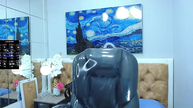 SkinnyBoy  online show from 09.21.25