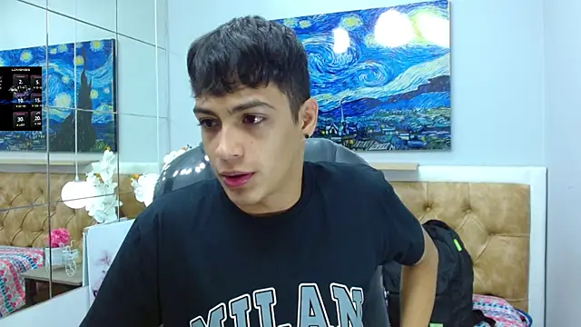 SkinnyBoy  online show from 10.25.25