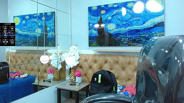 SkinnyBoy  online show from 11.23.25